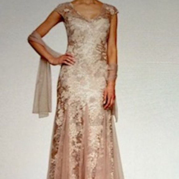 embellished lace gown alex evenings